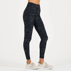 Vuori Women's Clean Elevation Legging